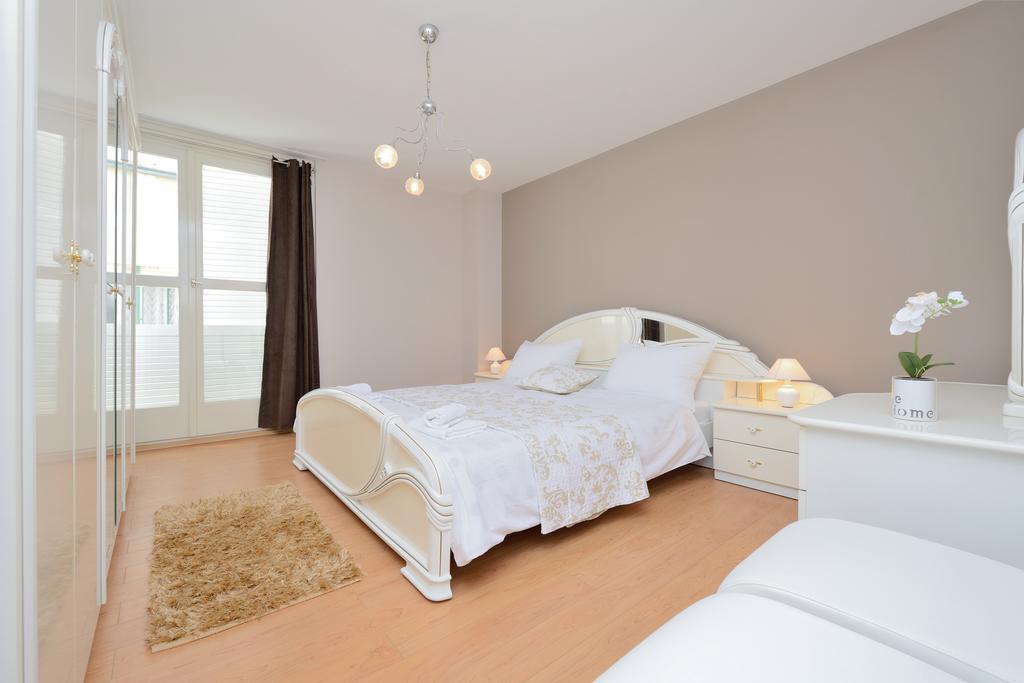 Apartment Kalelarga Zadar Room photo
